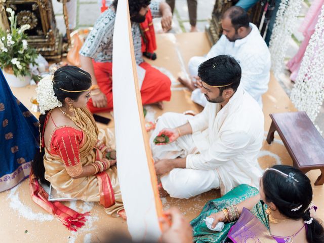 Shalini and shiva&apos;s wedding in Kochi, Kerala 65