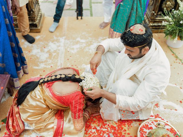 Shalini and shiva&apos;s wedding in Kochi, Kerala 78
