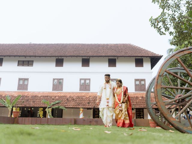 Shalini and shiva&apos;s wedding in Kochi, Kerala 125