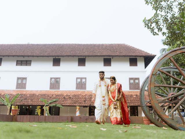 Shalini and shiva&apos;s wedding in Kochi, Kerala 127