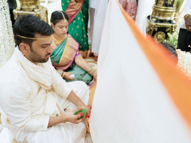 Shalini and shiva&apos;s wedding in Kochi, Kerala 160