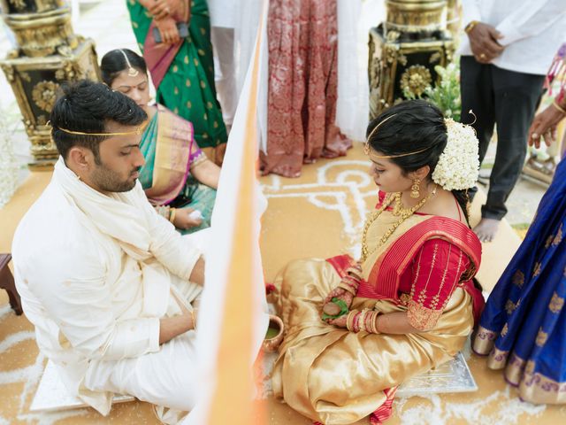 Shalini and shiva&apos;s wedding in Kochi, Kerala 162