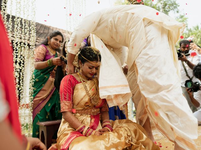 Shalini and shiva&apos;s wedding in Kochi, Kerala 176