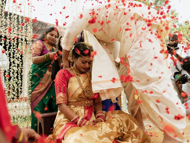 Shalini and shiva&apos;s wedding in Kochi, Kerala 178