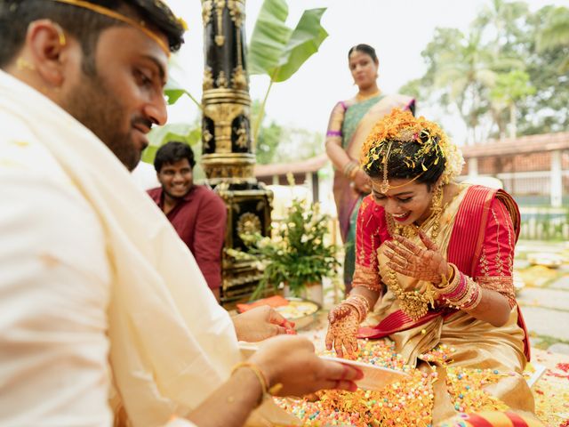 Shalini and shiva&apos;s wedding in Kochi, Kerala 189