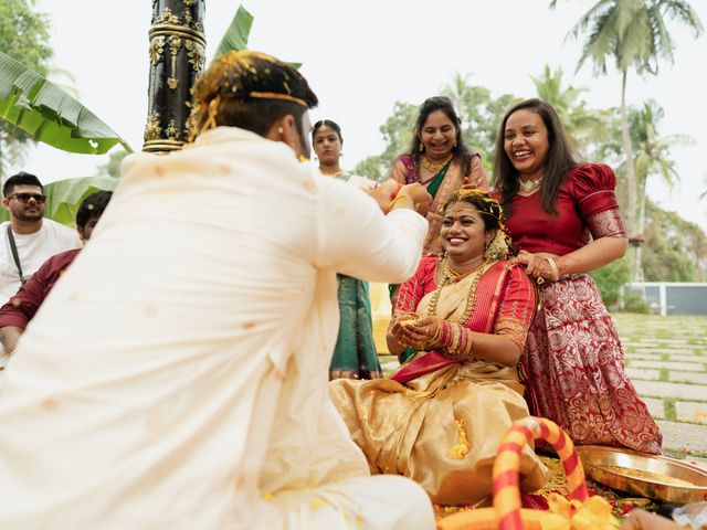 Shalini and shiva&apos;s wedding in Kochi, Kerala 194