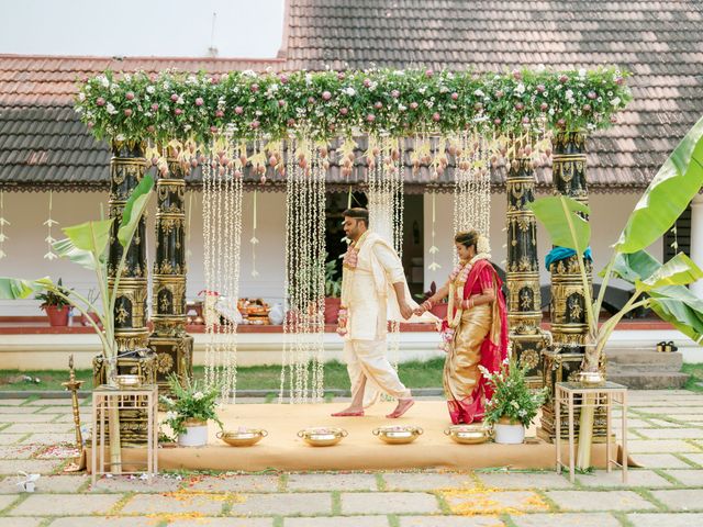 Shalini and shiva&apos;s wedding in Kochi, Kerala 199