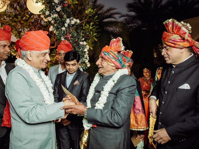 Shruti and Ashutosh's wedding in Gurgaon, Delhi NCR 25