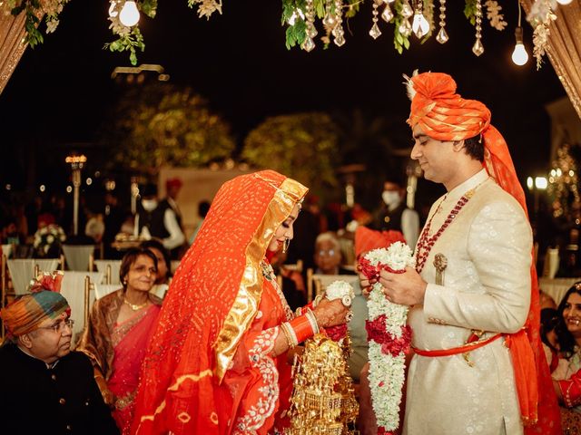 Shruti and Ashutosh's wedding in Gurgaon, Delhi NCR 34