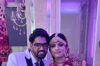 Ashna Makeovers, Paharganj - 1