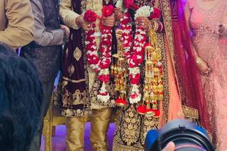 Ashna Makeovers, Paharganj - 2