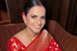 Professional Makeup Artist Deepali Bahri - 1