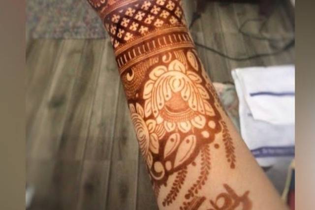 Rohit Mehandi Artist 2
