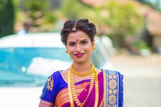 Knik's Hair and Makeup Artist, Pune - 1