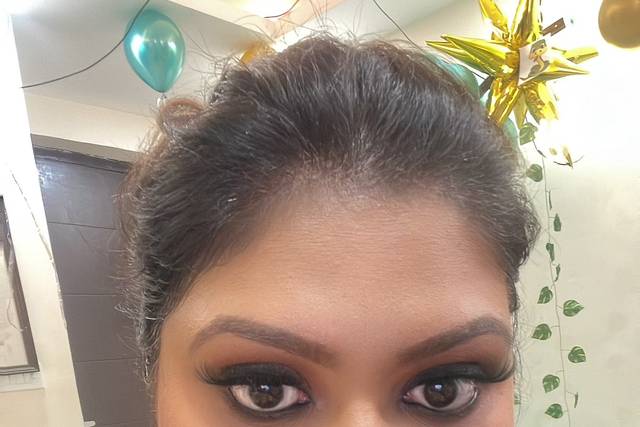 Makeup with Adya Pratap 4