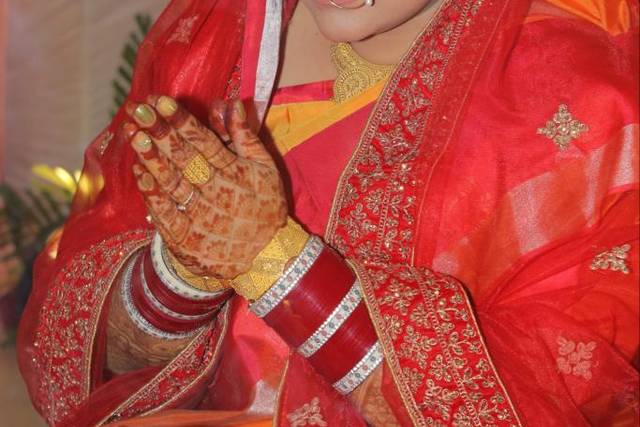 STS Makeup Studio - Sapna Thakur Sharma, Ghaziabad 1