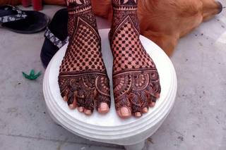 Sunil Mehandi Artist - 12