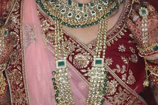 Mallika Purohit 4