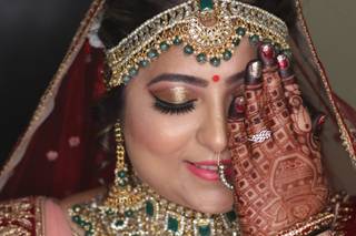 Mallika Purohit 5