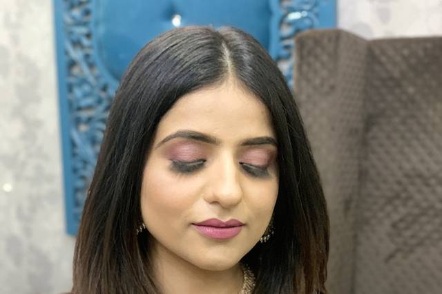 Makeup by Saniya Khann 4