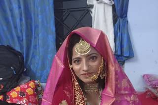 Sonal's Makeup Studio - 5