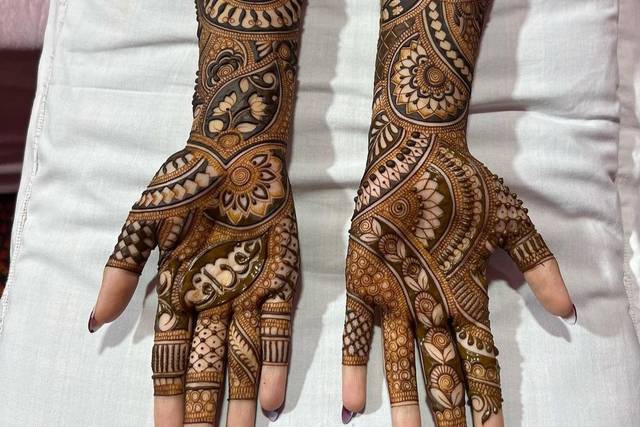 Ganga Mehandi Designer 5