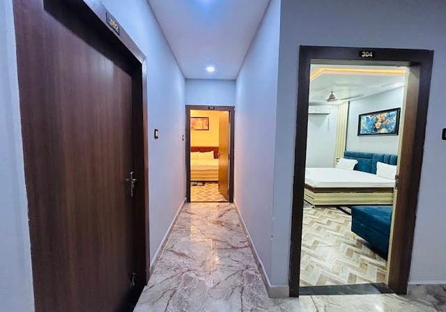 Hotel Dwarka Palace - 2