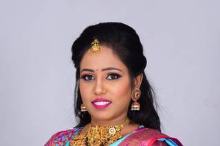 Divya Makeovers - 13