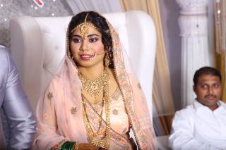 Shaima Siddiqui Makeup Studio - 9