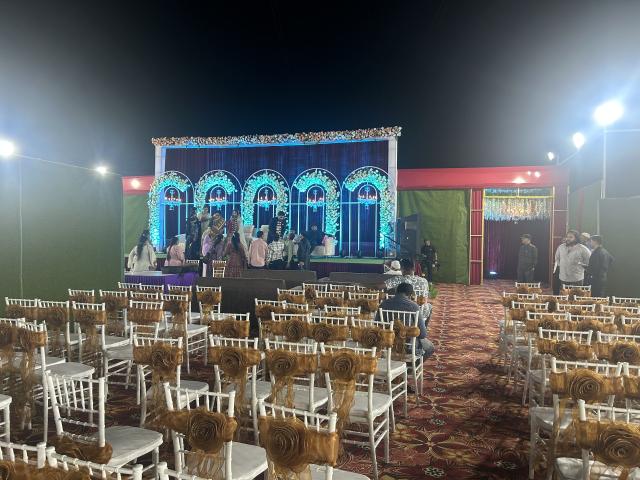 Hotel Red Carpet - 1