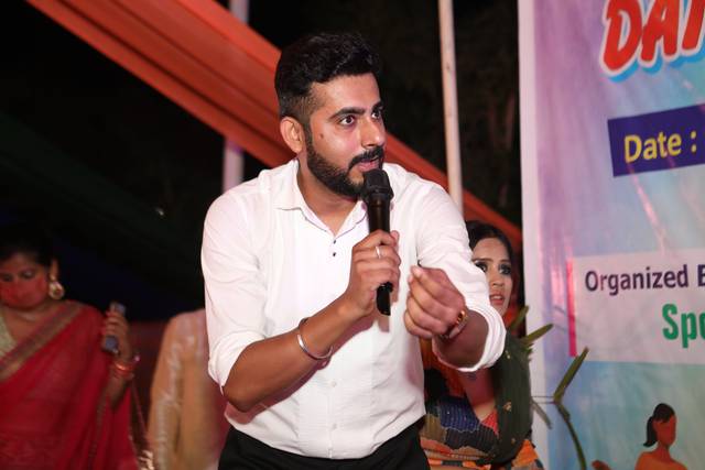 Anchor Sagar Duggal 1