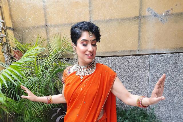 Glossy Diaries With Prachi 2