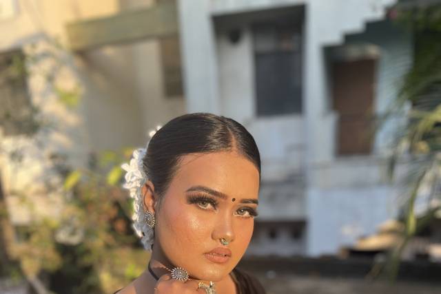 Raishaaziz Makeup 1