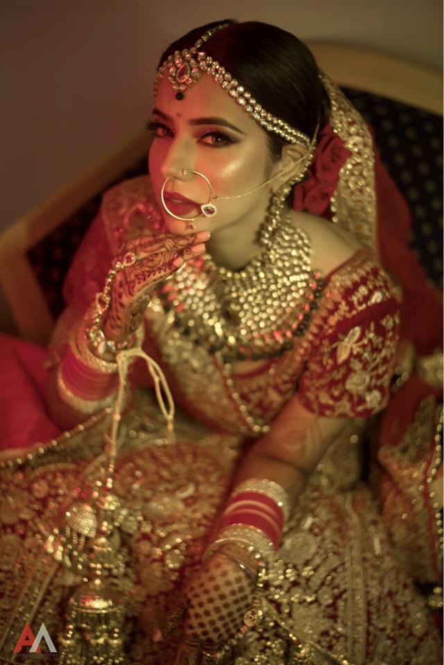 Aakriti Gandhi Makeup Artist - 1