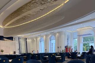 The Opera House, Noida - 7