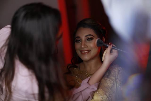 Get Glamourous With Chandani 2