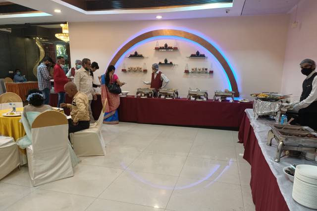 RG Banquet, Majiwade 1