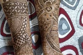 A K Mehndi Art - 15