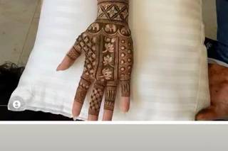 A K Mehndi Art - 11