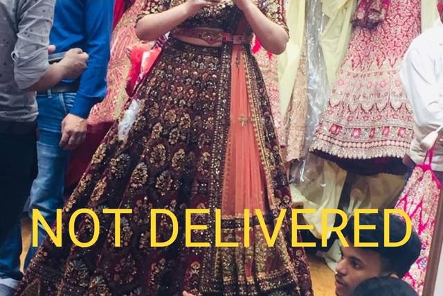 Designer Lehenga Replica In Budget | Chandni Chowk Wedding Shopping |  Sabyasachi Red Suit & Lehenga - YouTube