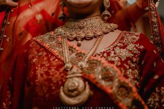 Om Sons Bridal Store - 20