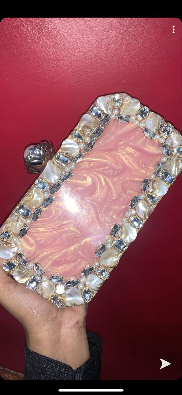 Oh My Clutch by Aafreen Aamir, Mumbai - 3