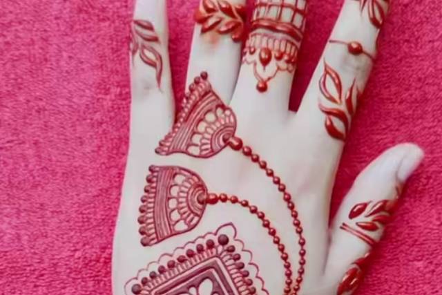 SN Mehandi & Tattoos 5