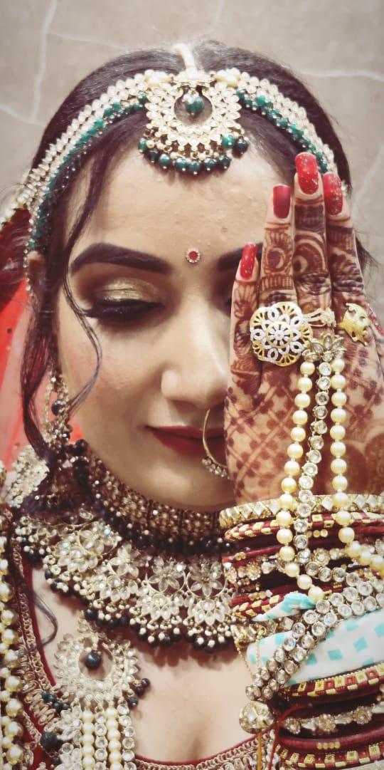 Gunjan Jaiswal, Delhi - 4