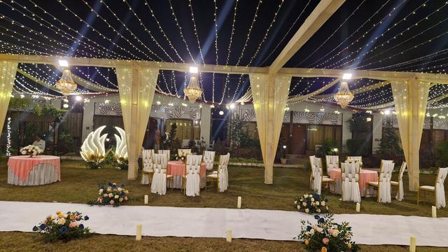 Shri Vrindavan Resort - 1