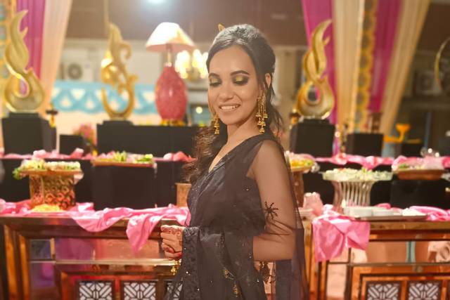 Makeup by Aastha Walia 2