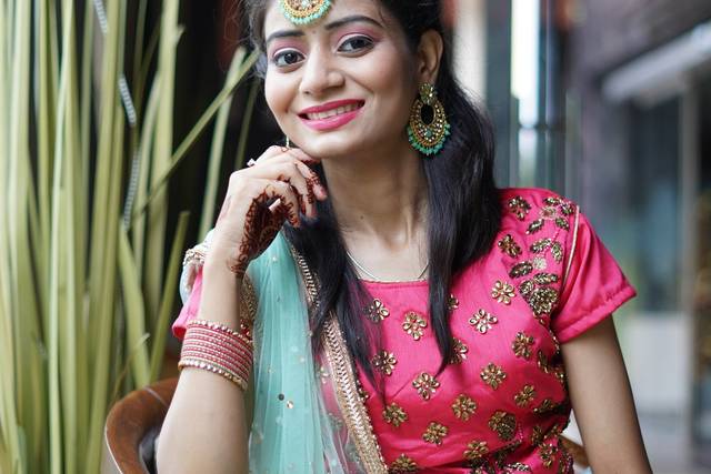 Makeup by Aastha Walia 5