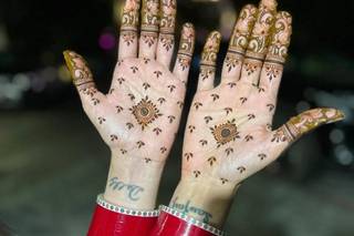 Amar Mehndi Artist - 13
