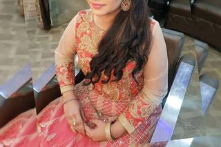 Hair Chair by Dilpreet kaur - Makeup Salon - Rajouri Garden - Subhash Nagar Hair Chair by Dilpreet kaur - Makeup Salon - Rajouri Garden - Subhash Nagar