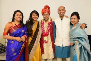 Makeoverexpress Studio & Academy - 12